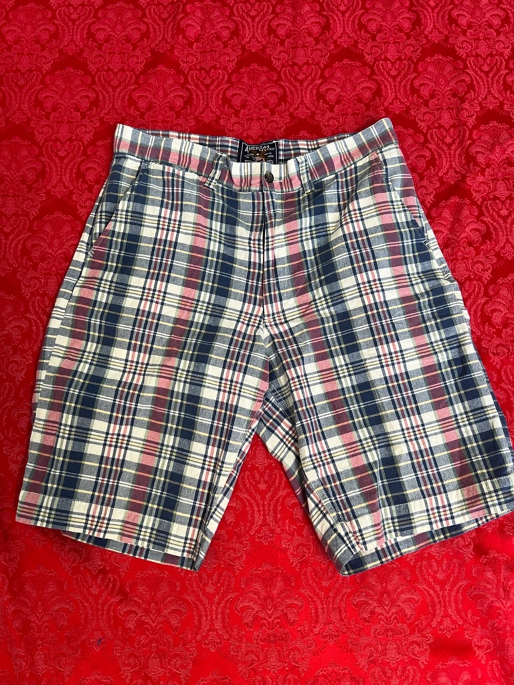 American Living Madras Plaid Flat Front Shorts Men’s Size 34 Blue Red Cotton